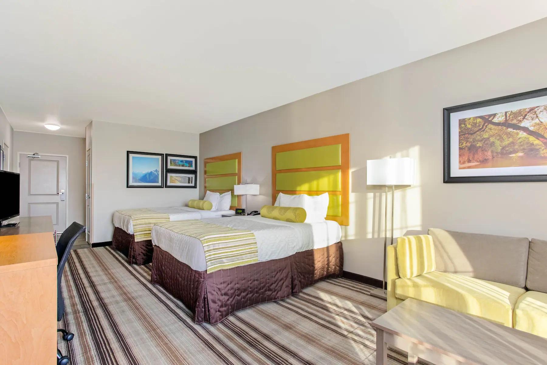 La Quinta By Wyndham Paducah Hotel Exterior photo