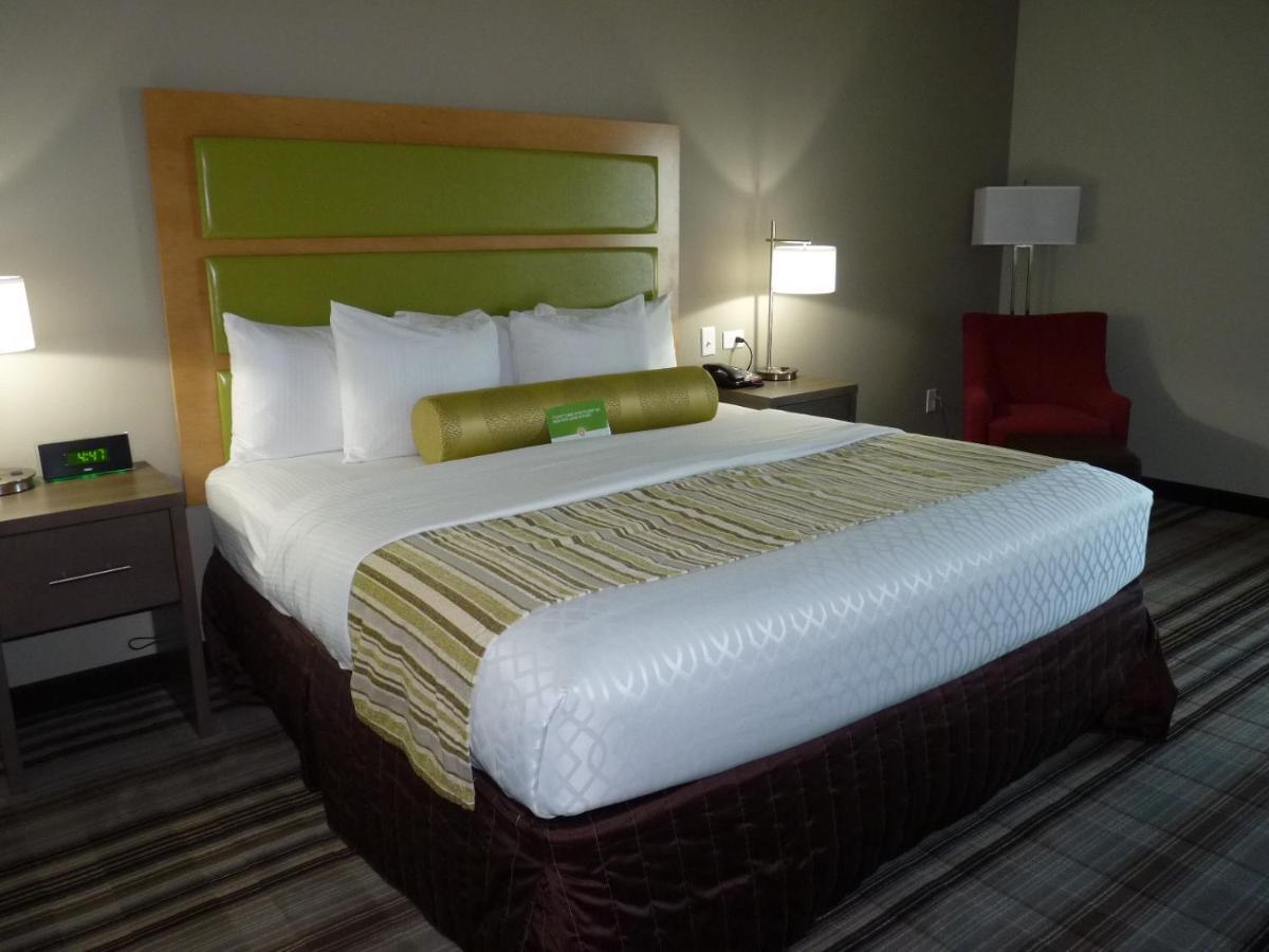 La Quinta By Wyndham Paducah Hotel Exterior photo