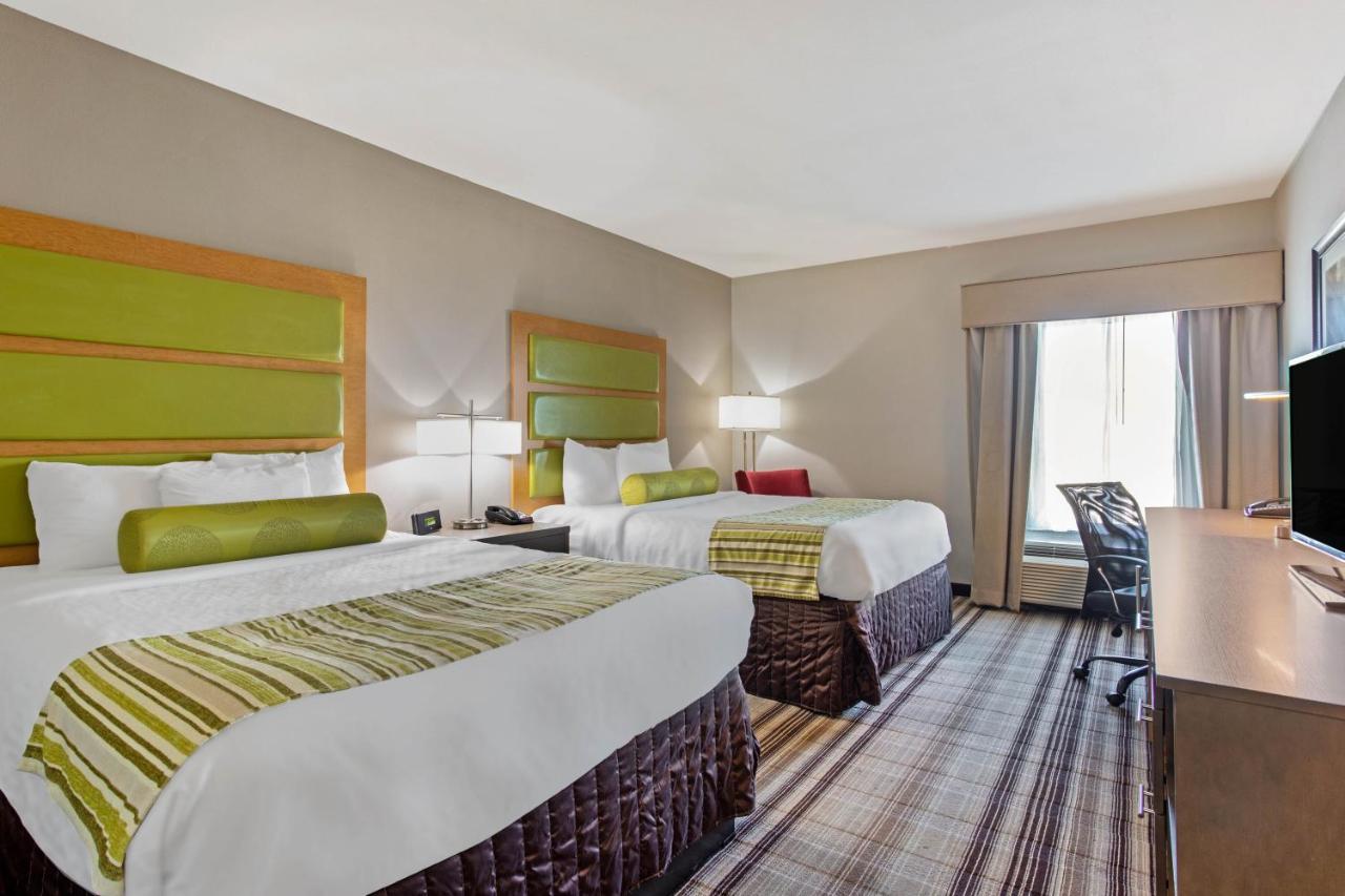 La Quinta By Wyndham Paducah Hotel Exterior photo
