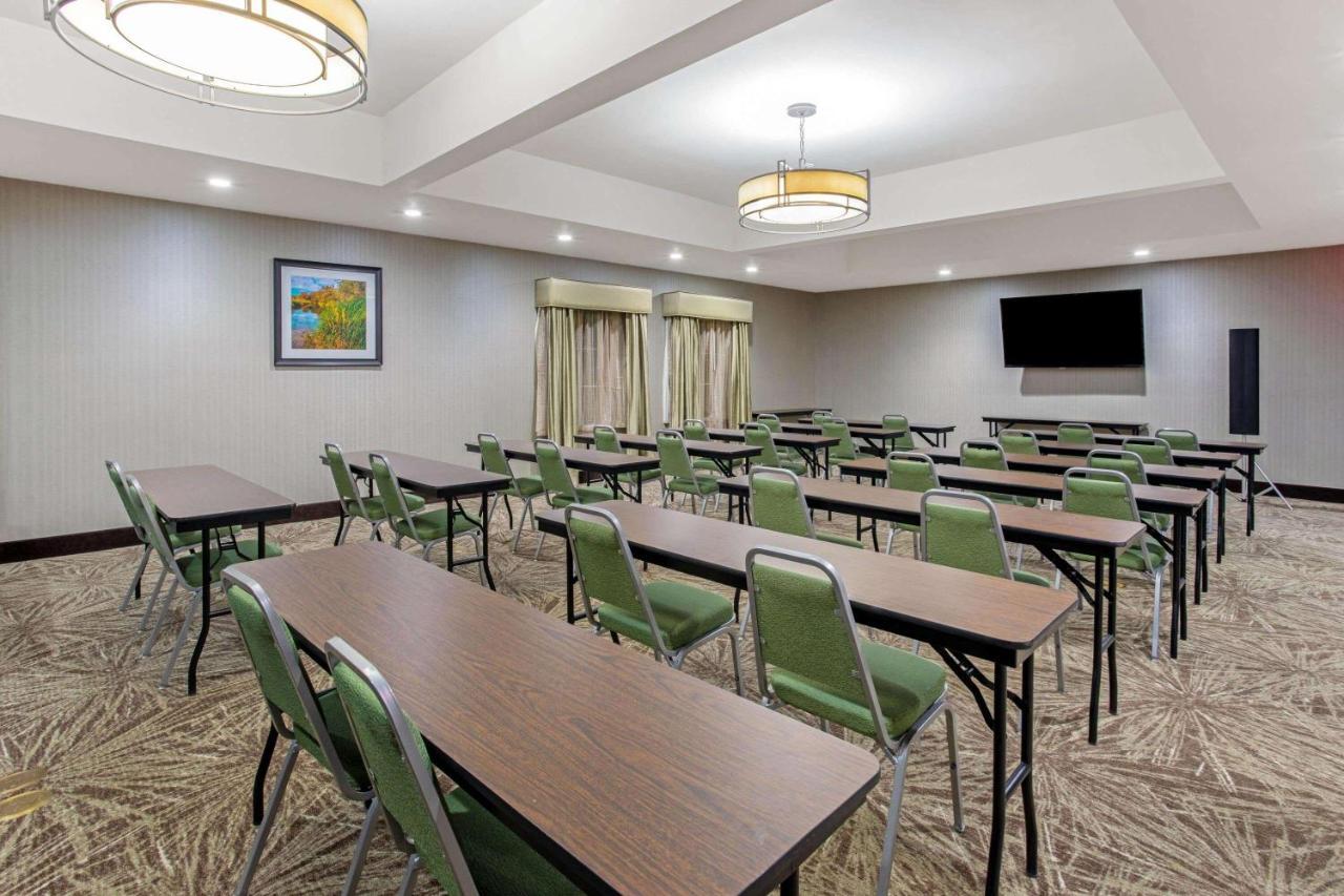 La Quinta By Wyndham Paducah Hotel Exterior photo